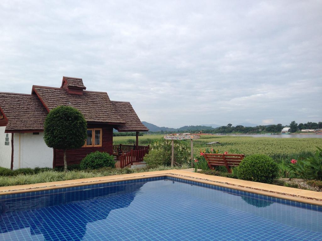 Gin'S Maekhong View Otel Chiang Saen Dış mekan fotoğraf