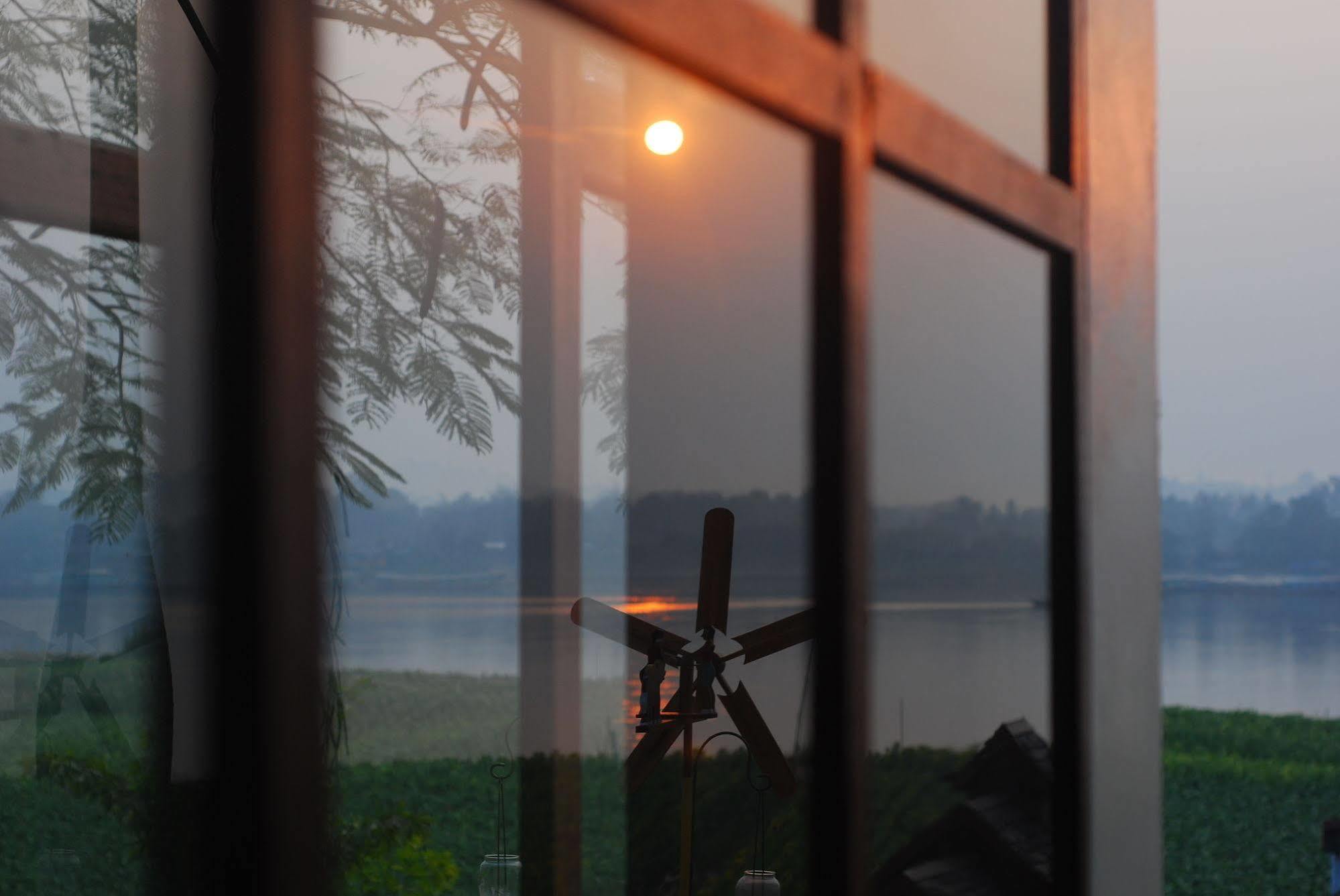 Gin'S Maekhong View Otel Chiang Saen Dış mekan fotoğraf