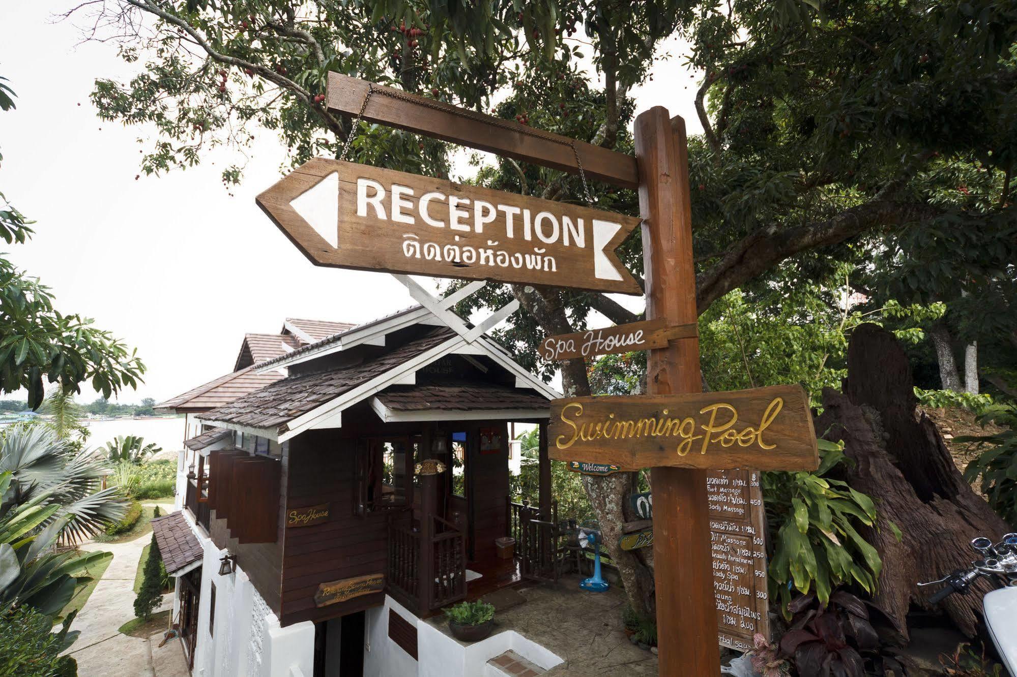 Gin'S Maekhong View Otel Chiang Saen Dış mekan fotoğraf